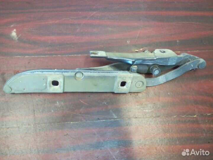 Петли капота левая BMW 3 серии, IV (E46) 2000