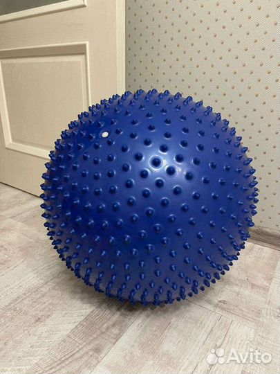 Мяч гимнастический