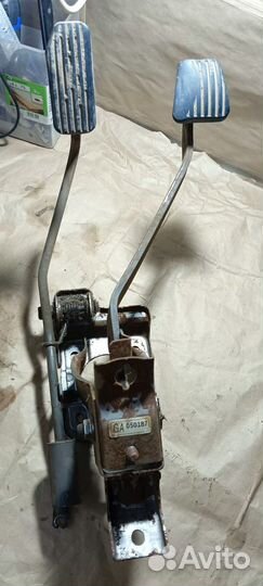 Педаль газа, тормоза Chevrolet Aveo T200