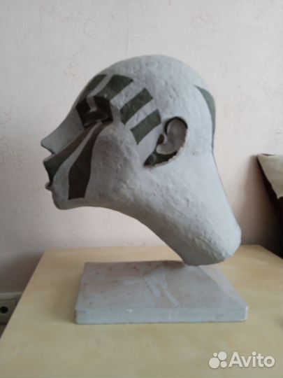 Гипсовая скульптура