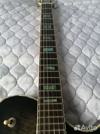 Электро гитара, мастеровая под Les Paul