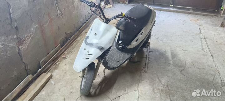 Honda dio 27