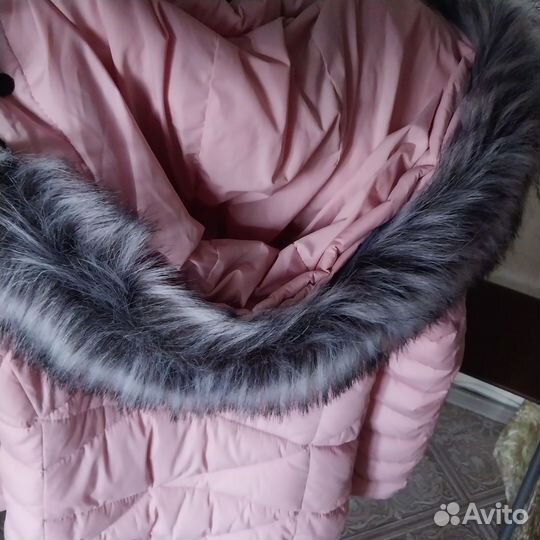 Пуховик зимний женский