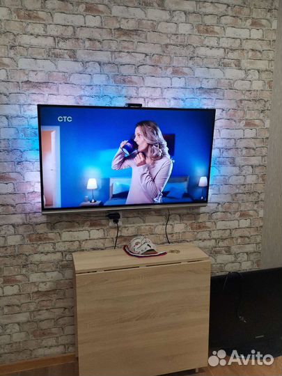 Телевизор Philips smart 47