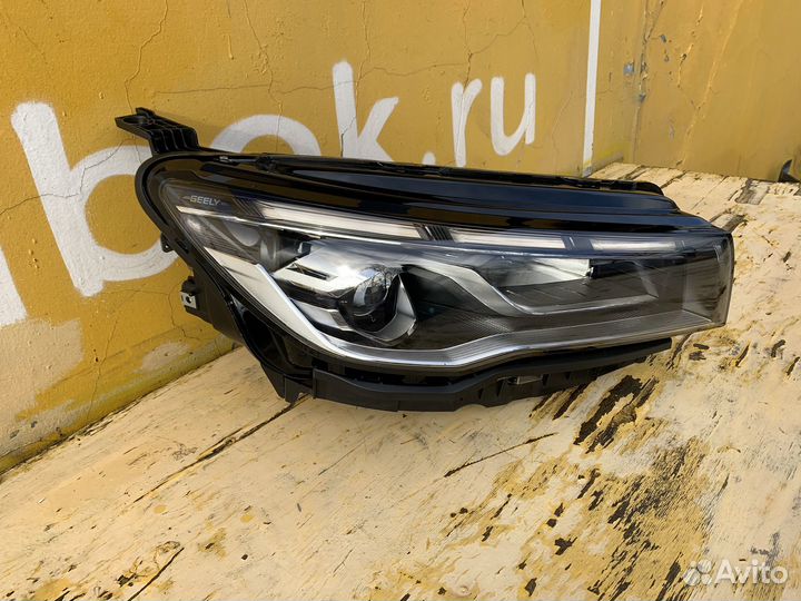 Фара правая geely emgrand