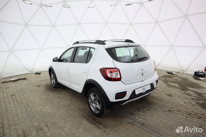 Renault Sandero Stepway 1.6 МТ, 2022, 94 909 км