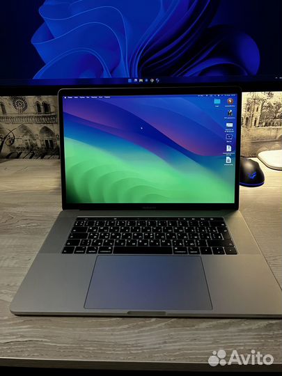 Macbook Pro 15 2018 (i7/16/250)