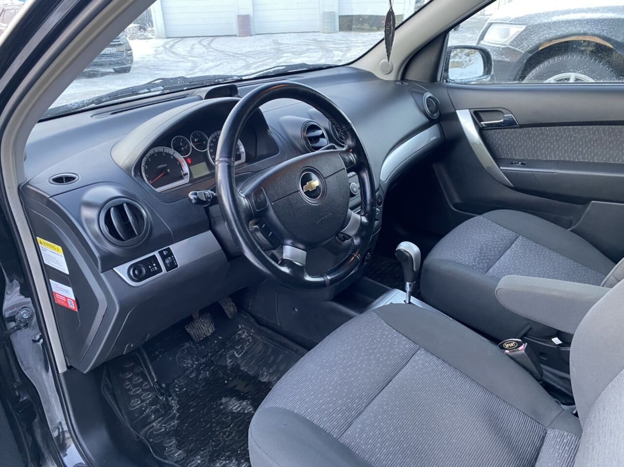 Chevrolet Aveo: фото владельца