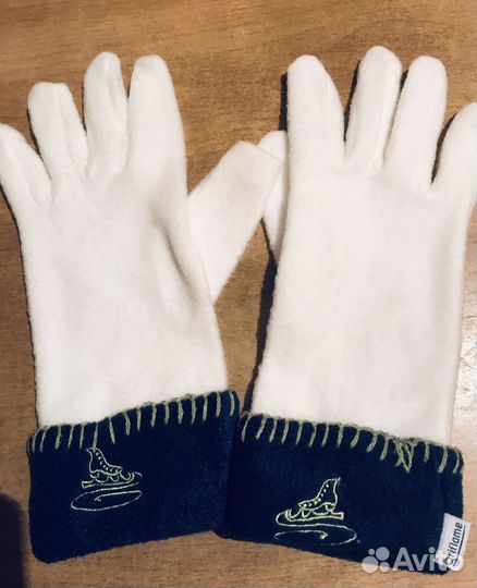 Перчатки