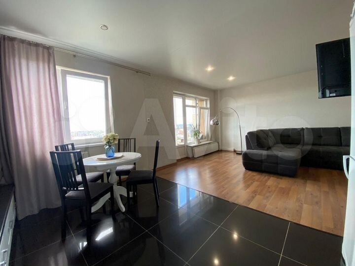 2-к. квартира, 77,6 м², 13/15 эт.