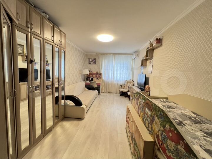 3-к. квартира, 74 м², 1/16 эт.