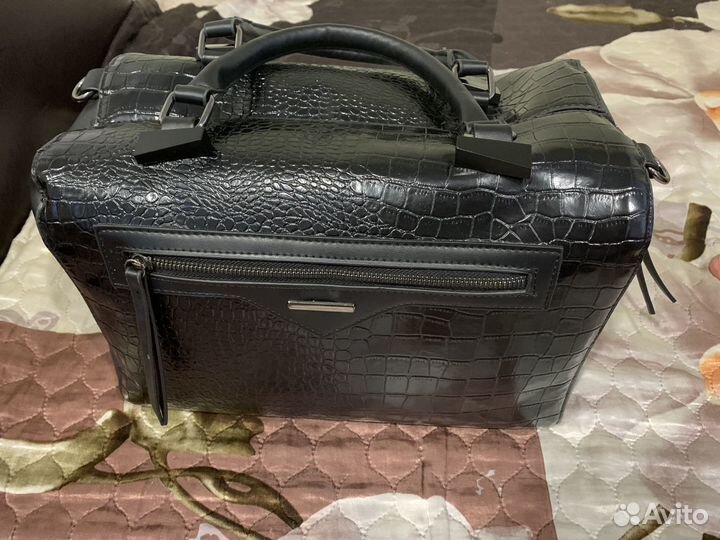 Продам новую сумку