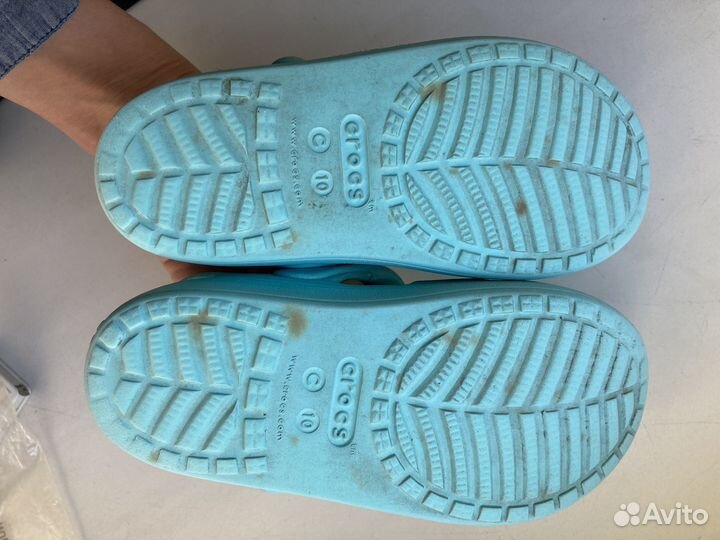 Босоножки crocs