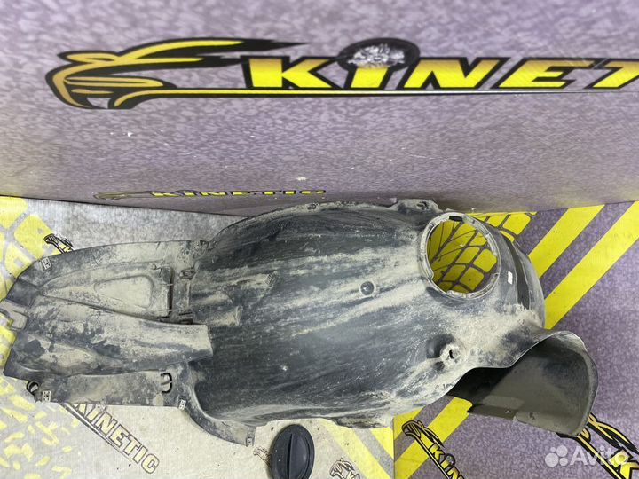 Подкрылок Локер передний правый Rapid Рапид 2020