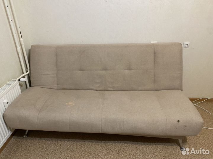 Диван и кресло бу бесплатно