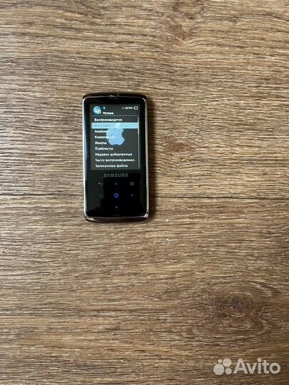 MP3-плеер Samsung YP-Q2