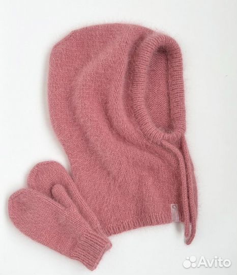 Капор и варежки итальянская ангора, ручная работа