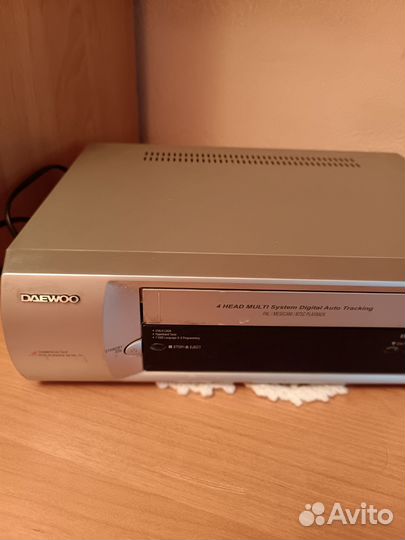 Видеомагнитофон Daewoo EST440K