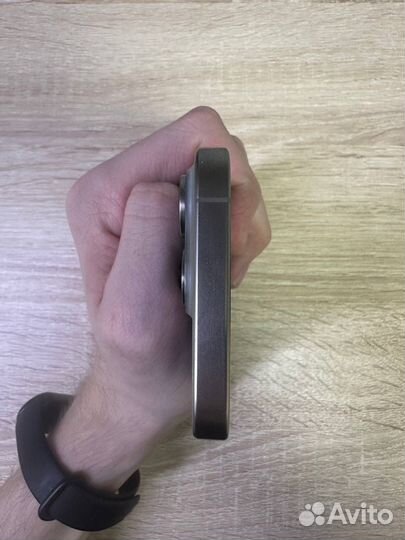 iPhone 15 Pro, 256 ГБ