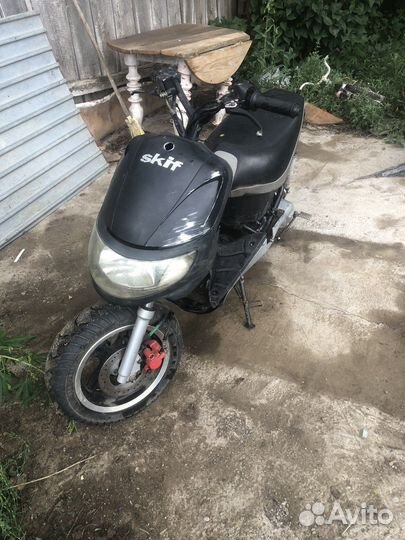 Скутер Stels Skif 50