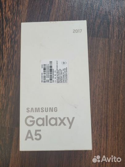 Samsung Galaxy A5 (2017) SM-A520F/DS, 3/32 ГБ