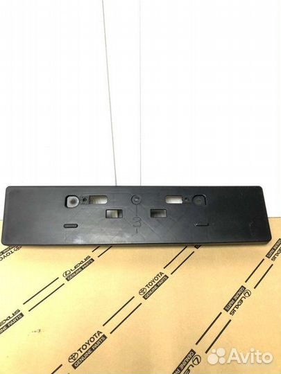 Подиум гос. номера Lexus Lx 570