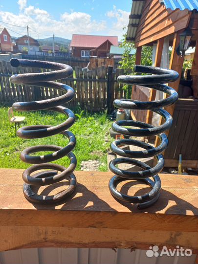 Пружины Нисан Либерти