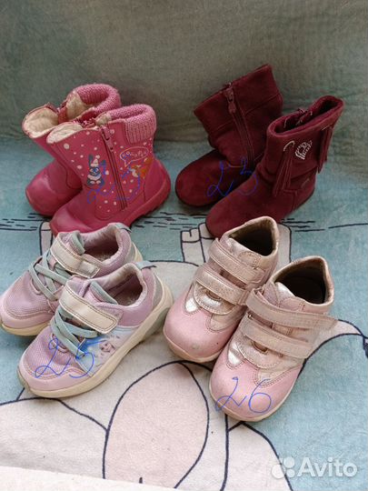 Обувь для девочки 23, 25,26