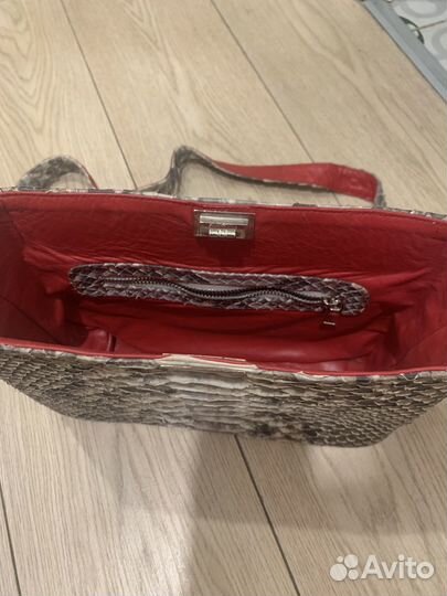 Сумка из кожи питона женская