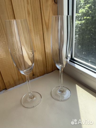Бокалы для шампанского