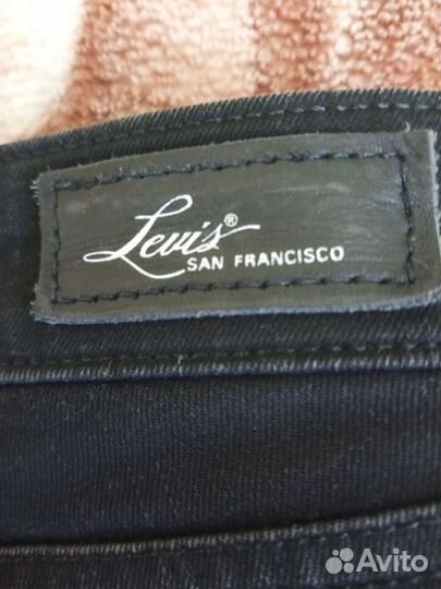 Джинсы женские levis