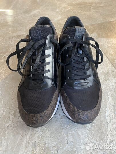 Michael kors 9.5 кроссовки