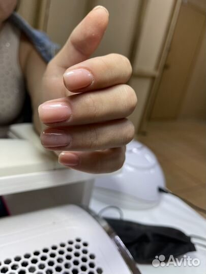 Модель на маникюр