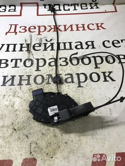 Замок двери передней левой Land Rover Freelander