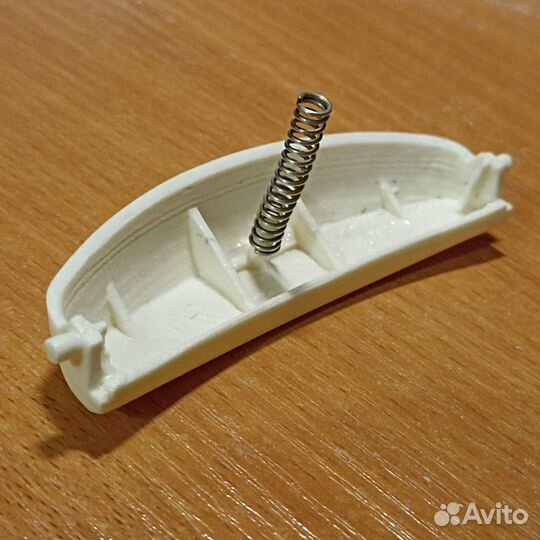 Кнопка открытия мультиварки Redmond RMC-M4502