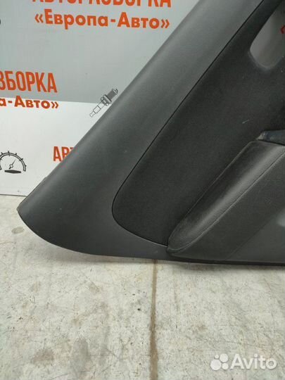 Обшивка двери задняя левая Hyundai Elantra Hd