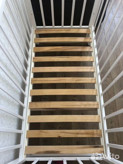 Детская кровать качалка и с колесиками