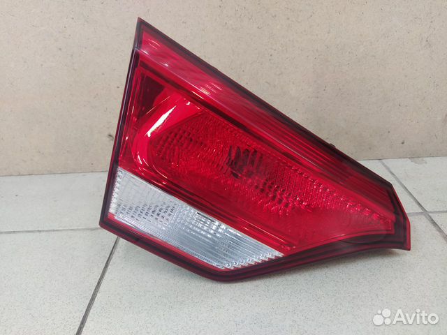 Фонарь крышки багажника левый Киа Рио 4