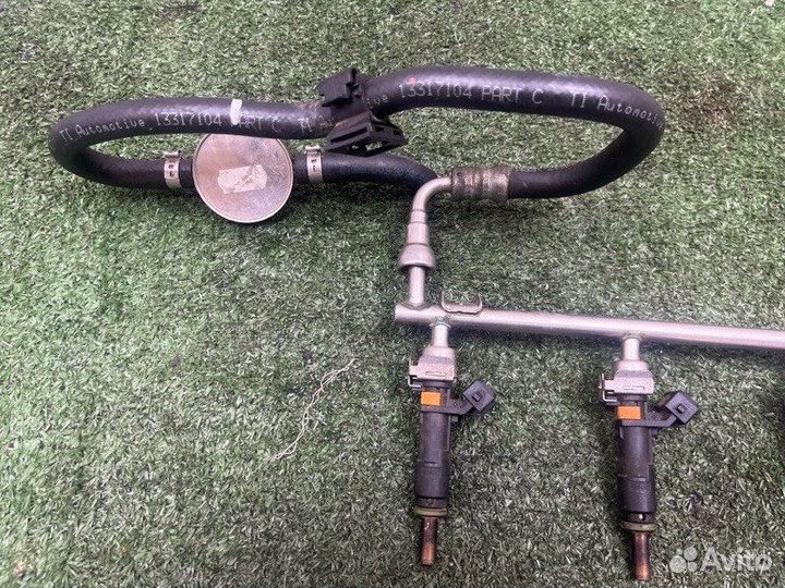 Топливная рейка Opel Astra H 1.8 Z18XER 2012