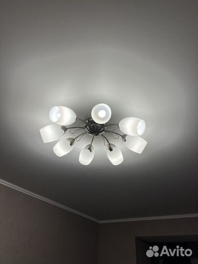 Светильник потолочный