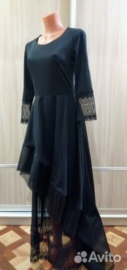 Платье новое многоярусное