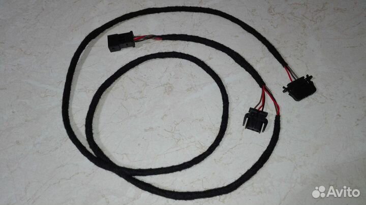 Проводка заднего плафона Volkswagen Polo