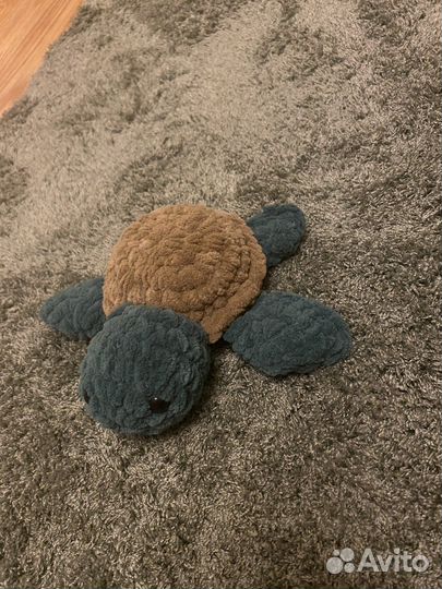 Вязаная игрушка черепашка