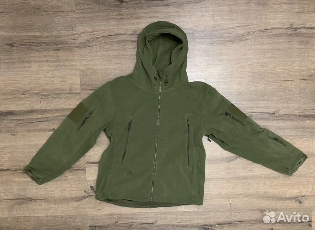 Флисовая куртка с капюшоном (олива)