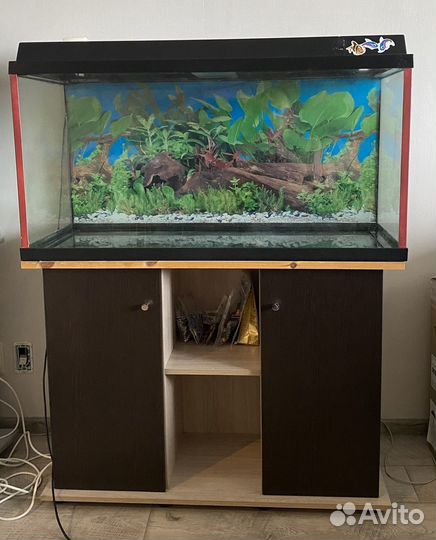 Аквариум с тумбой