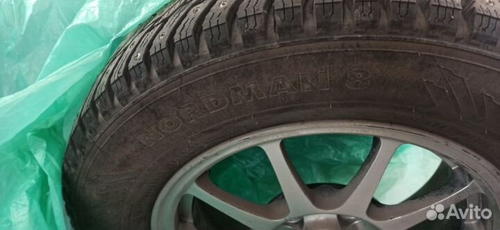 Нокиан Нордман 8 195/65r15 на Меган