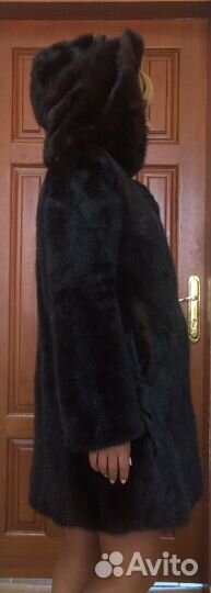 Продаётся норковая шуба