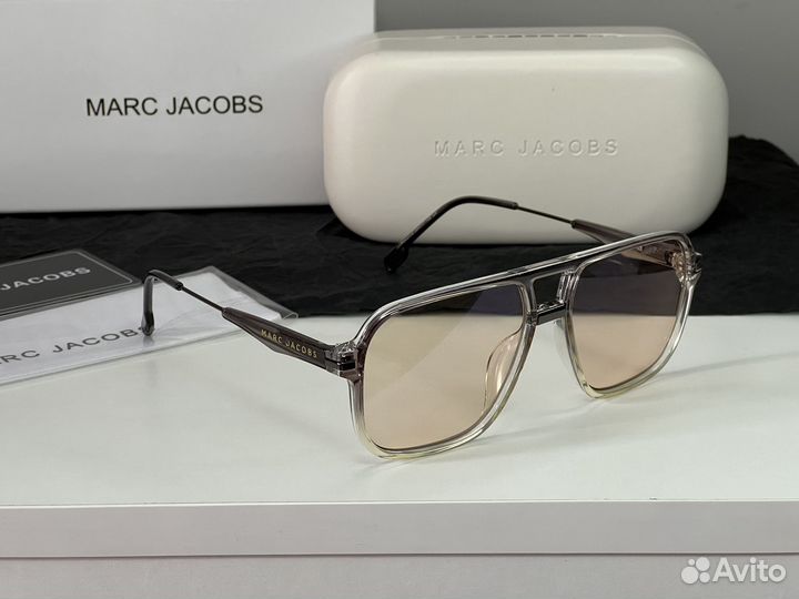 Marc jacobs очки с чехлом