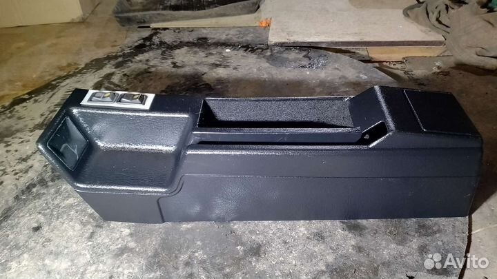 Audi 80 пластик салона