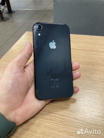 iPhone Xr, 64 ГБ